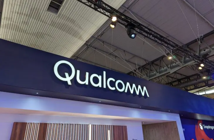 Qualcomm confirme ses ambitions dans les centres de données et convoite les hyperscalers