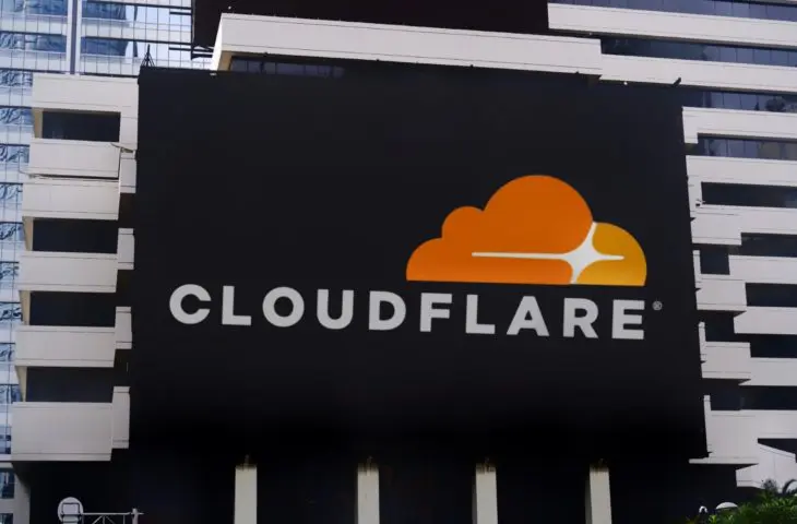 HTTP clôturé : Cloudflare impose une connexion HTTPS pour les API