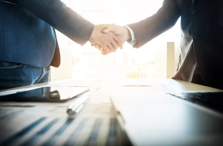 team.blue poursuit sa croissance depuis la Belgique : Shoptet est la huitième acquisition en 2025