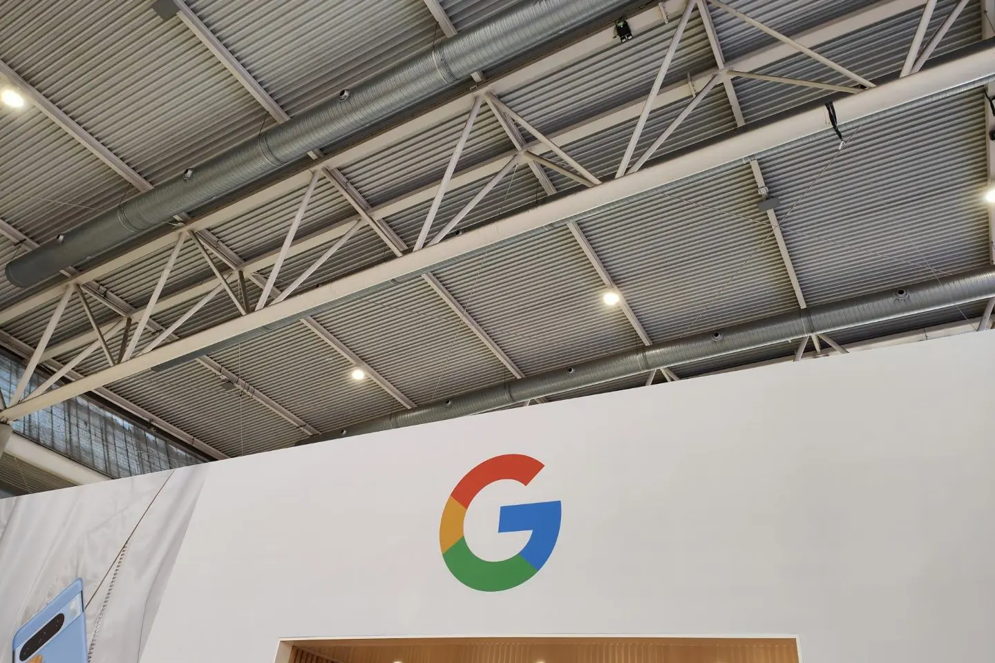 La Commission européenne inflige à Google une amende de près de trois milliards d’euros