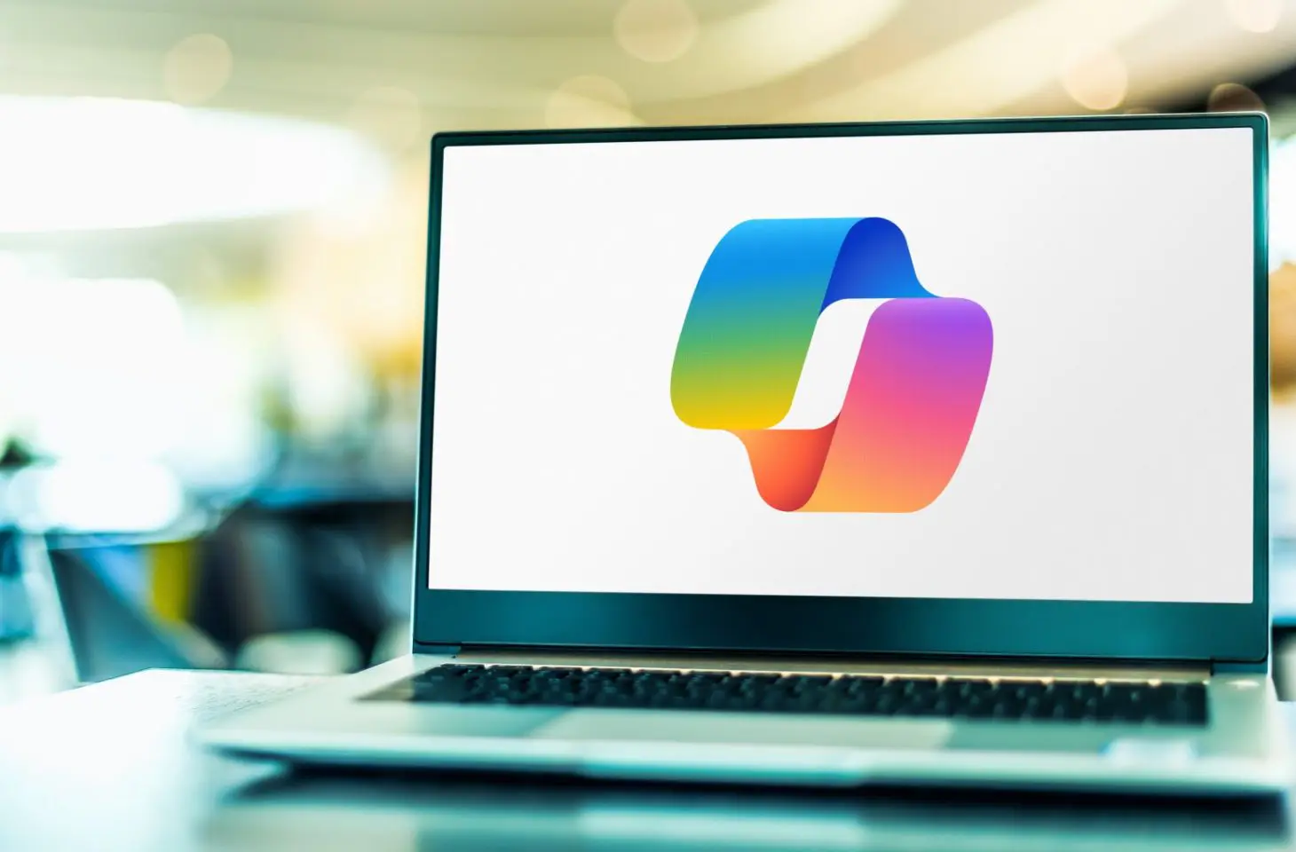 Microsoft 365 Copilot rafraîchi : meilleurs résultats de recherche, contenu visuel et gestion des notes