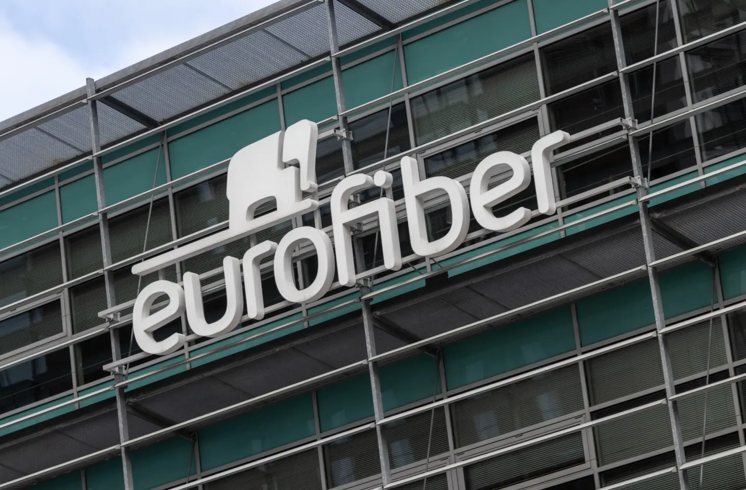 Eurofiber collabore avec Quantum Bridge et Juniper Networks sur les réseaux à sécurité quantique