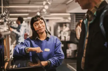 Jabra lance l’oreillette Perform 75 pour les employés du commerce de détail