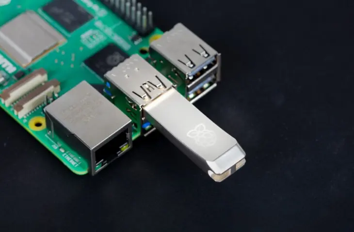 Raspberry Pi lance une clé USB : l’accent est mis sur la qualité et la transparence des performances